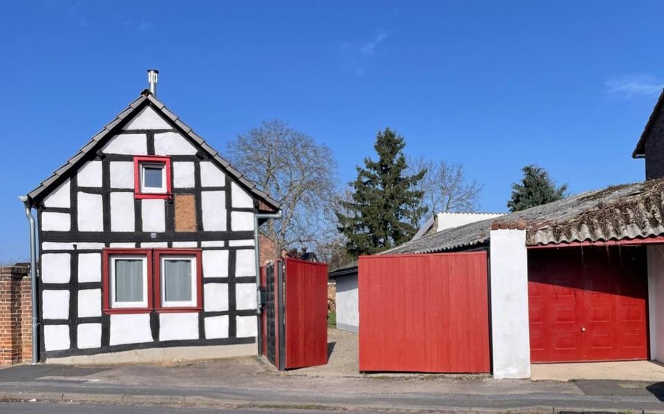 Einfamilienhaus Zülpich - 5 Zimmer, 135 m&sup2;, 259.000&euro; | Angebot:25840876