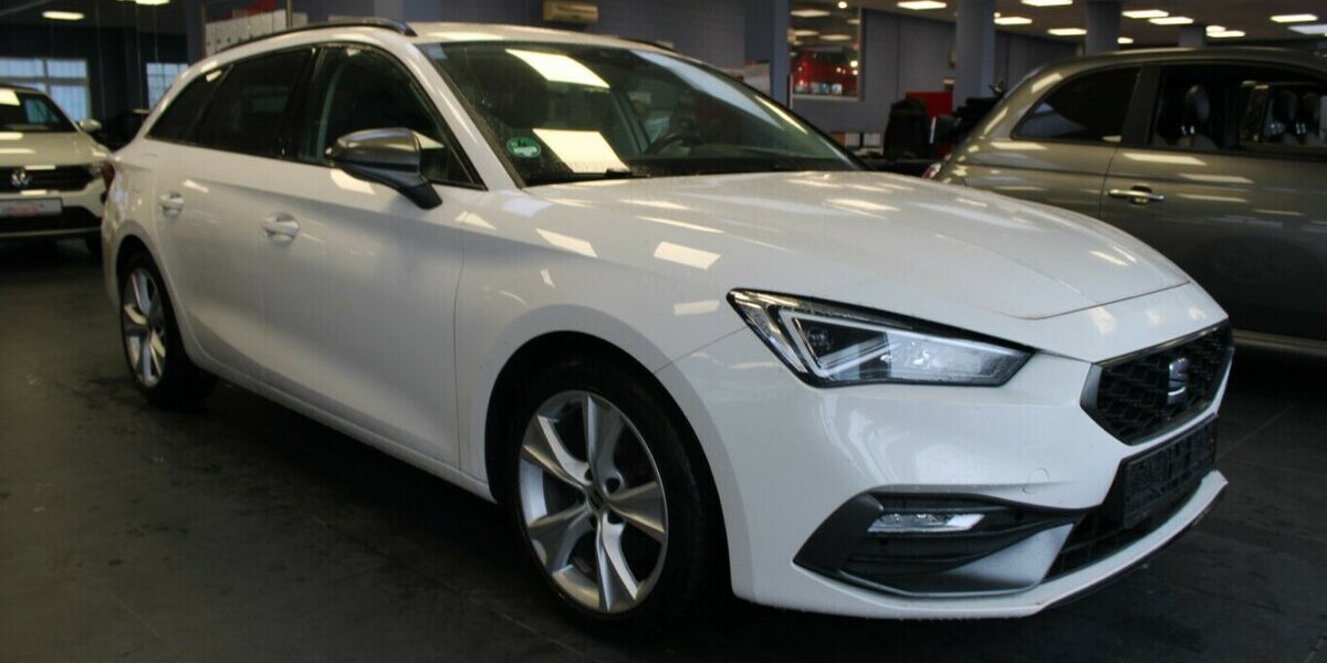 Seat Leon Sportstourer 1.5 eTSI ACT OPF DSG FR 82.810 km 18.980 &euro; Euskirchen 53881