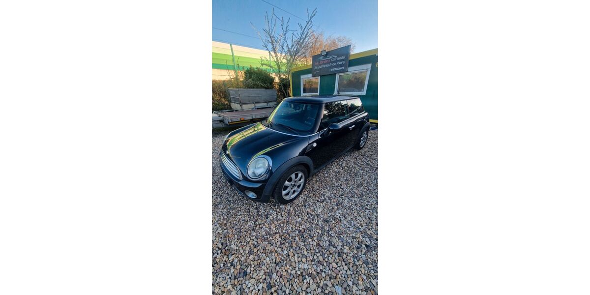 Mini ONE 165.000 km 1.900 &euro; Düren 52349
