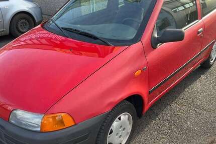 Fiat Punto 101.000 km 1.690 &euro; Köln 50739