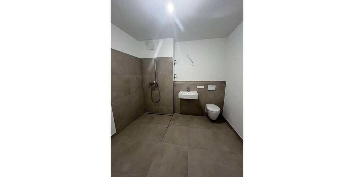 Etagenwohnung Frechen Hücheln - 3 Zimmer, 87 m&sup2;, 1.570&euro; | Angebot:26788311
