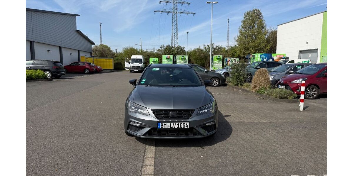 Seat Leon 153.000 km 12.499 &euro; Frechen 50226