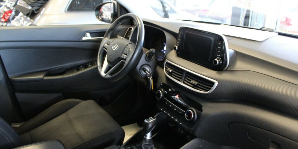 Hyundai Tucson 1.6 GDi 2WD AHK + Navi + Kamera + AHK 77.410 km 14.980 &euro; Euskirchen 53881