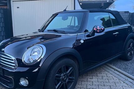 Mini One Cabrio 62.700 km 8.800 &euro; Jülich 52428