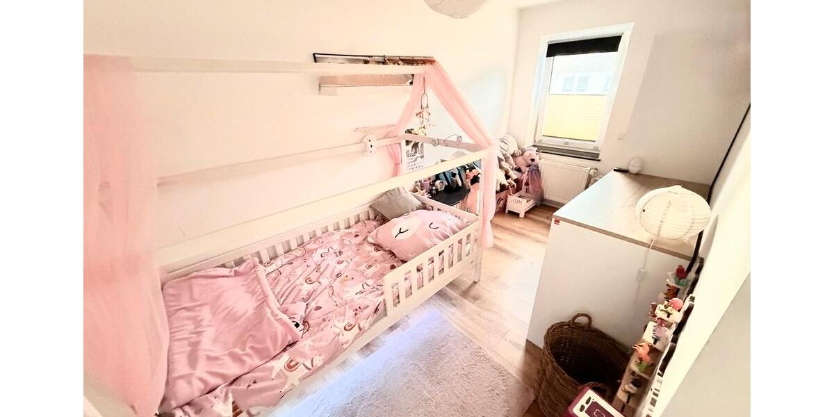 Reihenhaus Düren Distelrath - 4 Zimmer, 105 m&sup2;, 349.000&euro; | Angebot:25978927