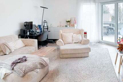 Wohnung Köln Widdersdorf - 2 Zimmer, 76 m&sup2;, 1.070&euro; | Angebot:25978921