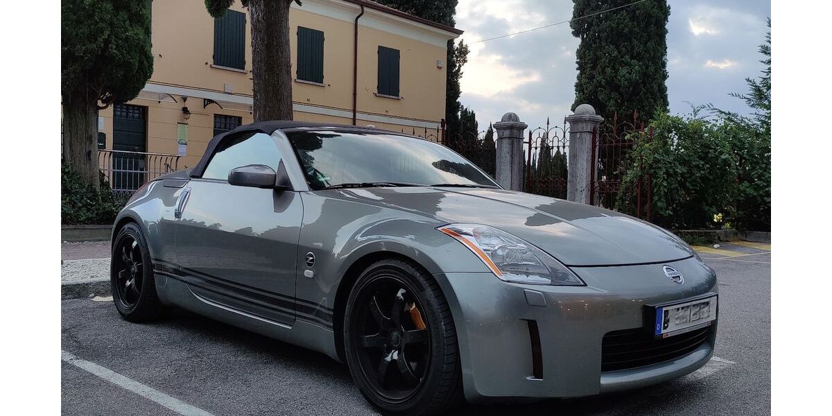 Nissan 350Z 52.000 km 18.900 &euro; Bergheim 50129