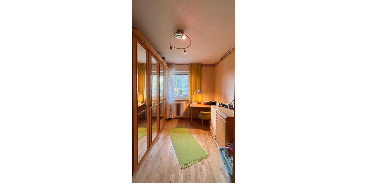 Hochparterre Köln Rodenkirchen - 3 Zimmer, 80 m&sup2;, 415.000&euro; | Angebot:25839541