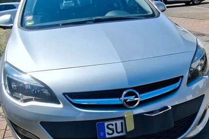 Opel Astra 98.500 km 5.900 &euro; Niederkassel 53859