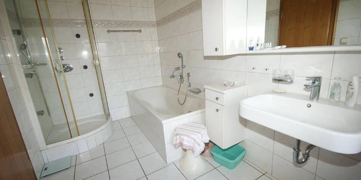 Einfamilienhaus Köln Libur - 5 Zimmer, 130 m&sup2;, 639.000&euro; | Angebot:25744662