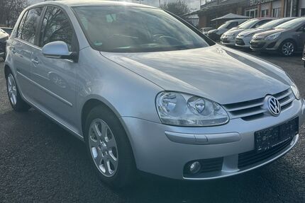 VW Golf 187.000 km 4.900 &euro; Euskirchen 53879