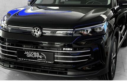 VW Tiguan 3.333 km 45.870 &euro; Bergheim 50126