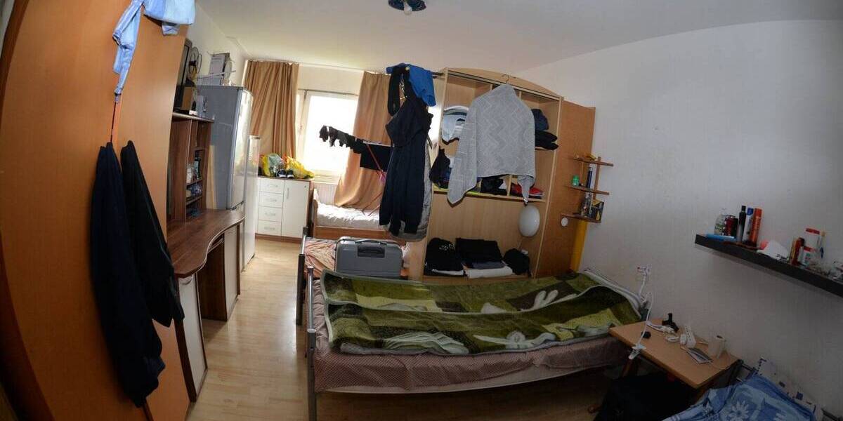 Etagenwohnung Köln Meschenich - 2 Zimmer, 50 m&sup2;, 75.000&euro; | Angebot:25728626