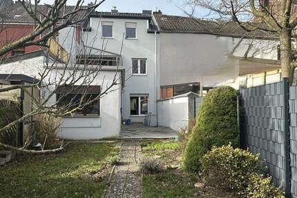 Haus Düren Distelrath - 6 Zimmer, 135 m&sup2;, 199.000&euro; | Angebot:25738290