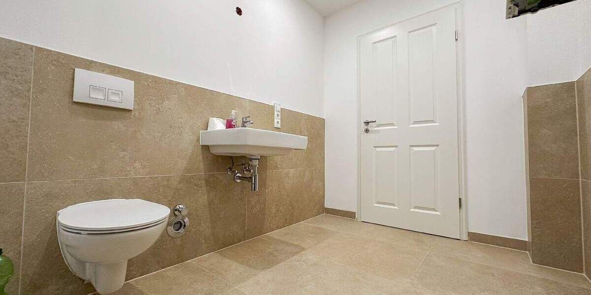 Einfamilienhaus Euskirchen Flamersheim - 7 Zimmer, 190 m&sup2;, 2.280&euro; | Angebot:25695611