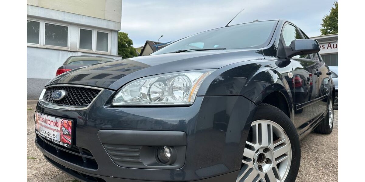 Ford Focus 176.500 km 2.799 &euro; Düren 52353