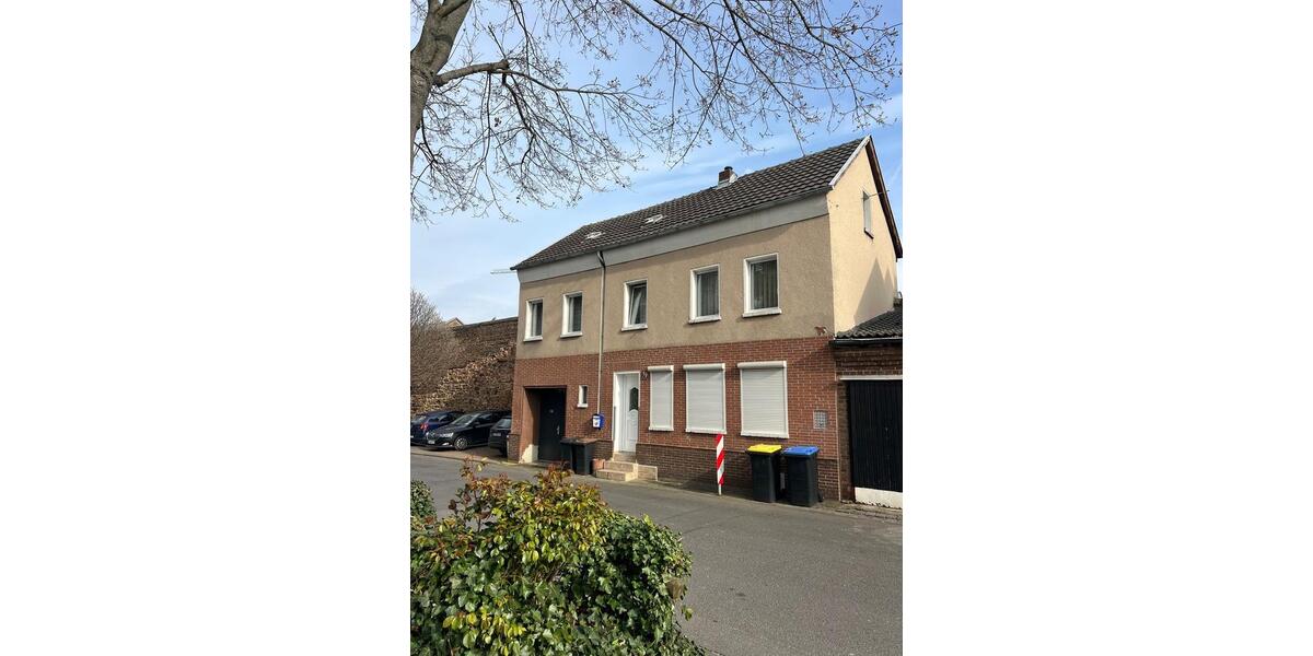 Einfamilienhaus Euskirchen - 5 Zimmer, 120 m&sup2;, 1.490&euro; | Angebot:25926279