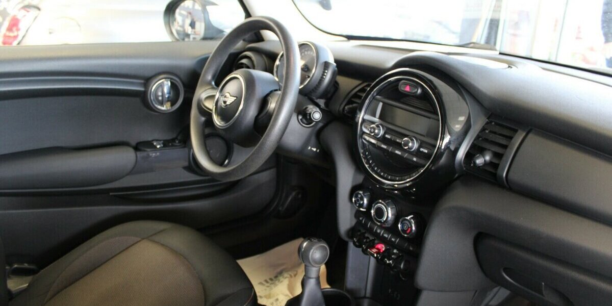 Mini One First Salt - Klima - SHZ - 91.430 km 8.980 &euro; Euskirchen 53881