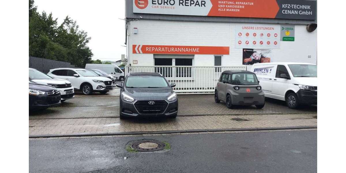Hyundai i40 118.861 km 7.900 &euro; Niederzier 52382
