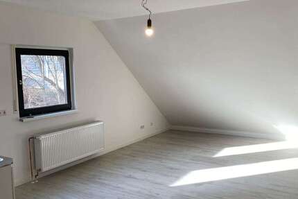 Wohnung Köln Poll - 1 Zimmer, 26 m&sup2;, 775&euro; | Angebot:24954751