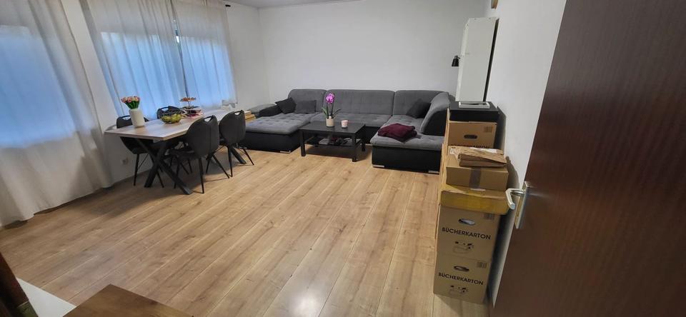 Etagenwohnung Alfter - 3 Zimmer, 76 m&sup2;, 800&euro; | Angebot:25884297