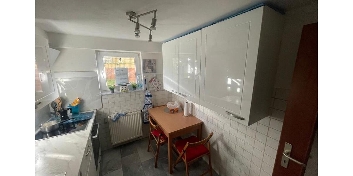 Erdgeschoßwohnung Brühl - 2 Zimmer, 50 m&sup2;, 1.000&euro; | Angebot:25922780