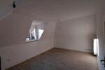 Dachgeschoßwohnung Köln Mülheim - 3 Zimmer, 62 m&sup2;, 375&euro; | Angebot:25162088