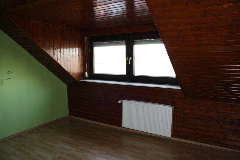 Einfamilienhaus Düren Merken - 6 Zimmer, 160 m&sup2;, 239.000&euro; | Angebot:25707096