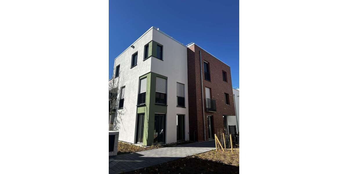 Etagenwohnung Frechen Bachem - 4 Zimmer, 116 m&sup2;, 2.050&euro; | Angebot:26837000