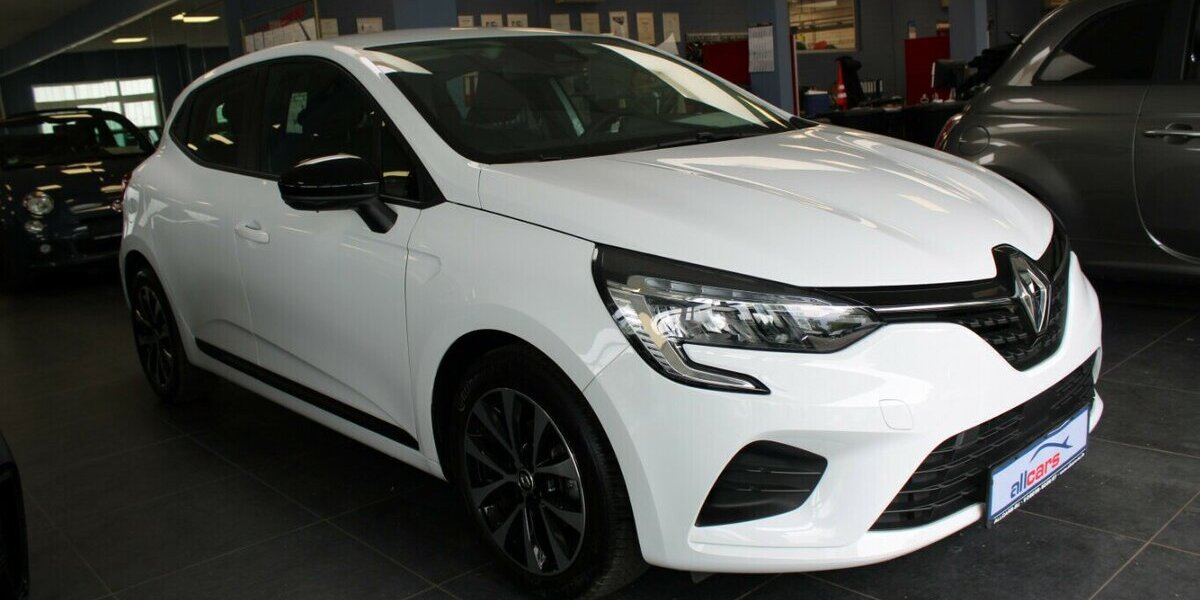 Renault Clio SCe 65 Equilibre 29.040 km 12.480 &euro; Euskirchen 53881