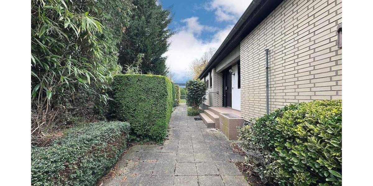 Bungalow Neuss Rosellen - 4 Zimmer, 156 m&sup2;, 689.000&euro; | Angebot:25687667
