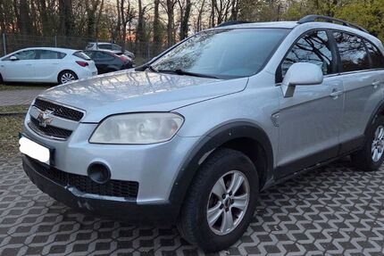 Chevrolet Captiva 192.000 km 2.300 &euro; Köln 51105