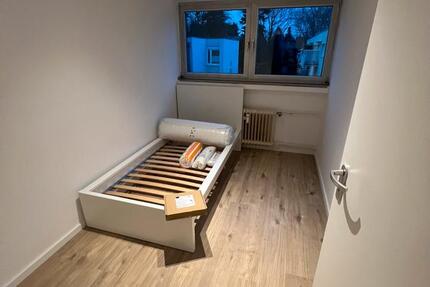 Wohnung Köln Ehrenfeld - 3 Zimmer, 81 m&sup2;, 1.800&euro; | Angebot:25961236