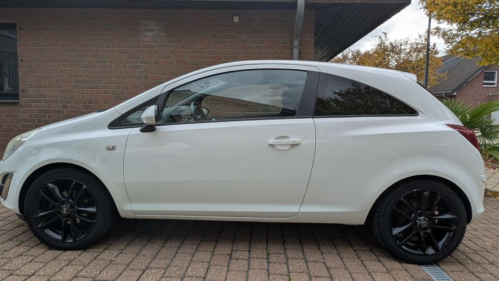 Opel Corsa 143.000 km 3.999 &euro; Inden 52459