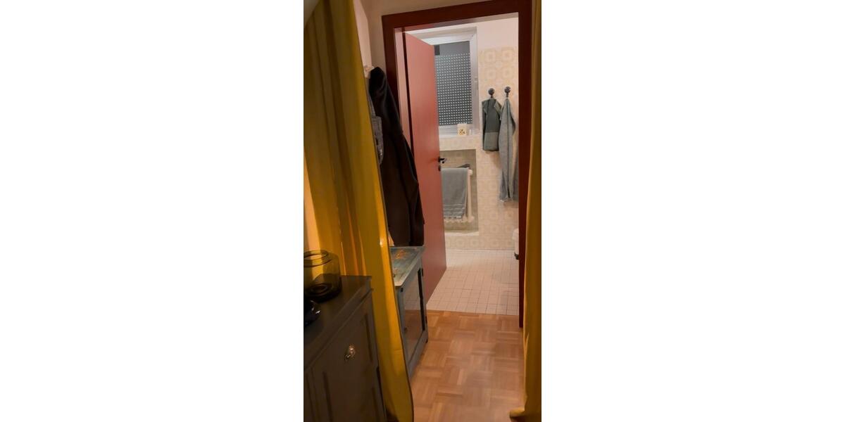 Etagenwohnung Köln Lindenthal - 1 Zimmer, 48 m&sup2;, 850&euro; | Angebot:25523347