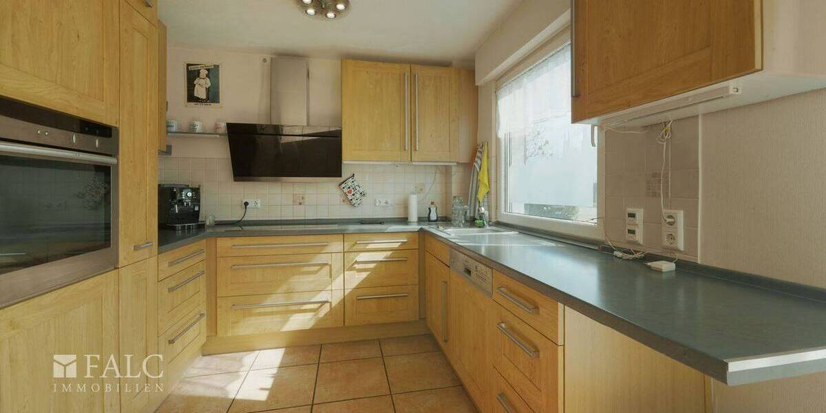 Doppelhaushälfte Köln-Meschenich Meschenich - 5 Zimmer, 134 m&sup2;, 419.000&euro; | Angebot:26082002