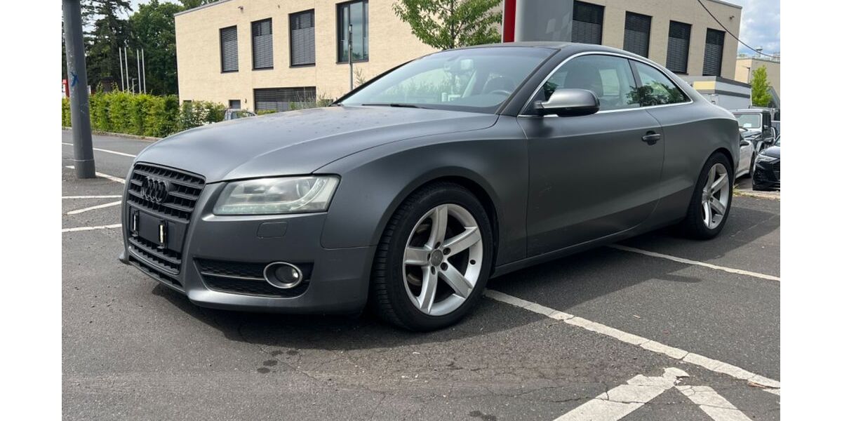 Audi A5 258.000 km 5.750 &euro; Köln 51105