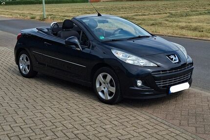 Peugeot 207 91.000 km 5.900 &euro; Düren 52353