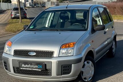 Ford Fusion 74.000 km 2.899 &euro; Jülich 52428