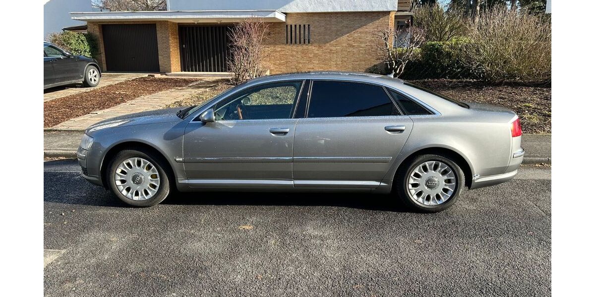 Audi A8 301.000 km 5.800 &euro; Brühl 50321