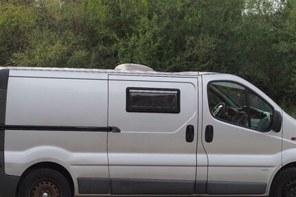 Opel Vivaro 264.000 km 4.600 &euro; Zülpich 53909