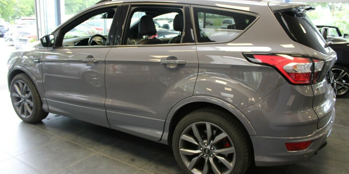 Ford Kuga 2.0 EcoBoost 4x4 Aut. ST-Line 77.160 km 18.980 &euro; Euskirchen 53881
