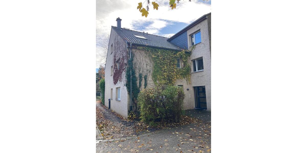 Erdgeschoßwohnung Düren - 4 Zimmer, 92 m&sup2;, 745&euro; | Angebot:25963723