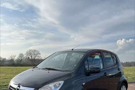 Opel Agila 214.041 km 2.150 &euro; düren 52351