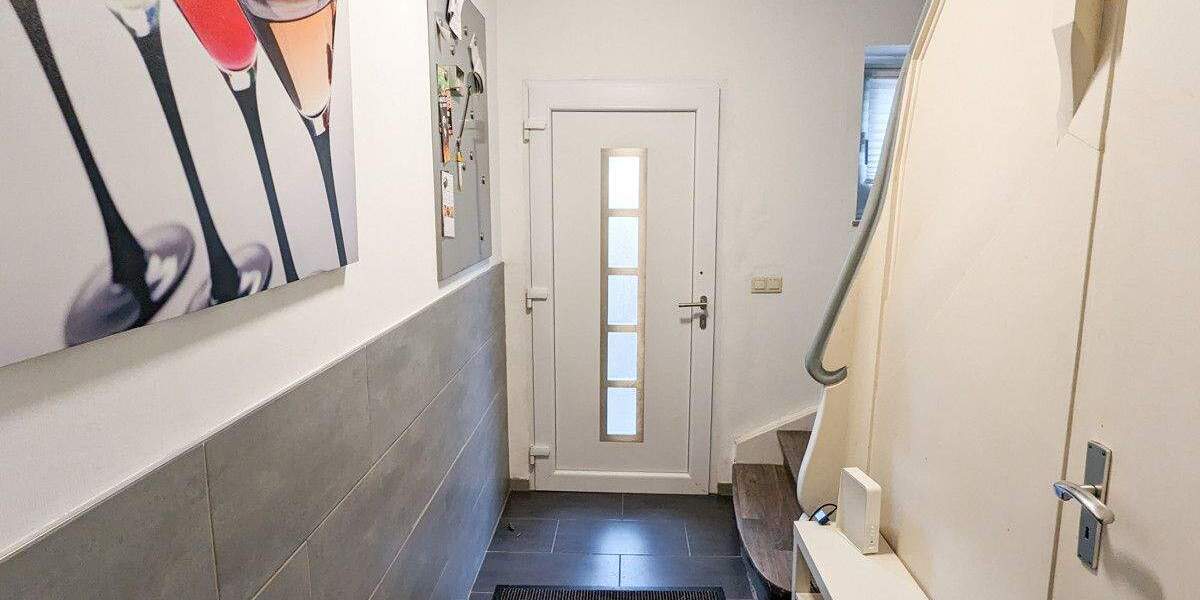 Einfamilienhaus Grevenbroich Orken - 7 Zimmer, 188 m&sup2;, 469.000&euro; | Angebot:25690046