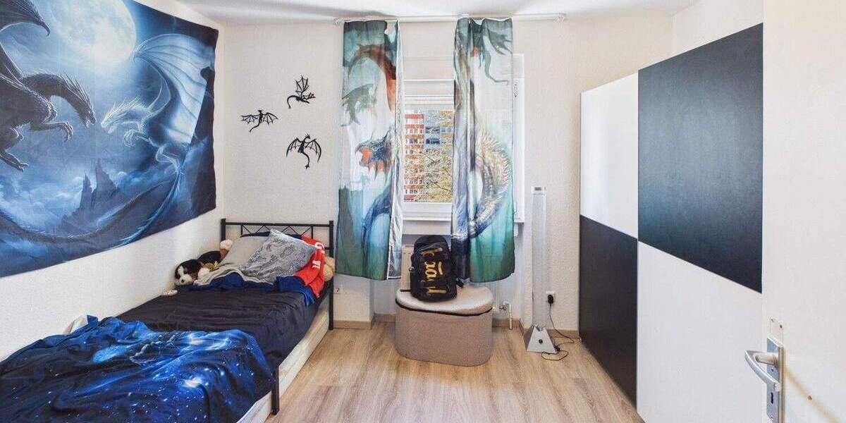 Etagenwohnung Bergheim - 4 Zimmer, 91 m&sup2;, 185.000&euro; | Angebot:25726259