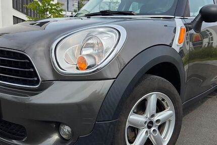 Mini Countryman C (Cooper) 224.000 km 3.999 &euro; Köln (Ostheim) 51107