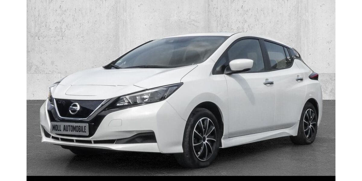 Nissan Leaf 20.824 km 13.875 &euro; Euskirchen 53879