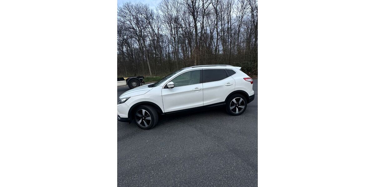 Nissan Qashqai 290.000 km 8.999 &euro; Köln 50827