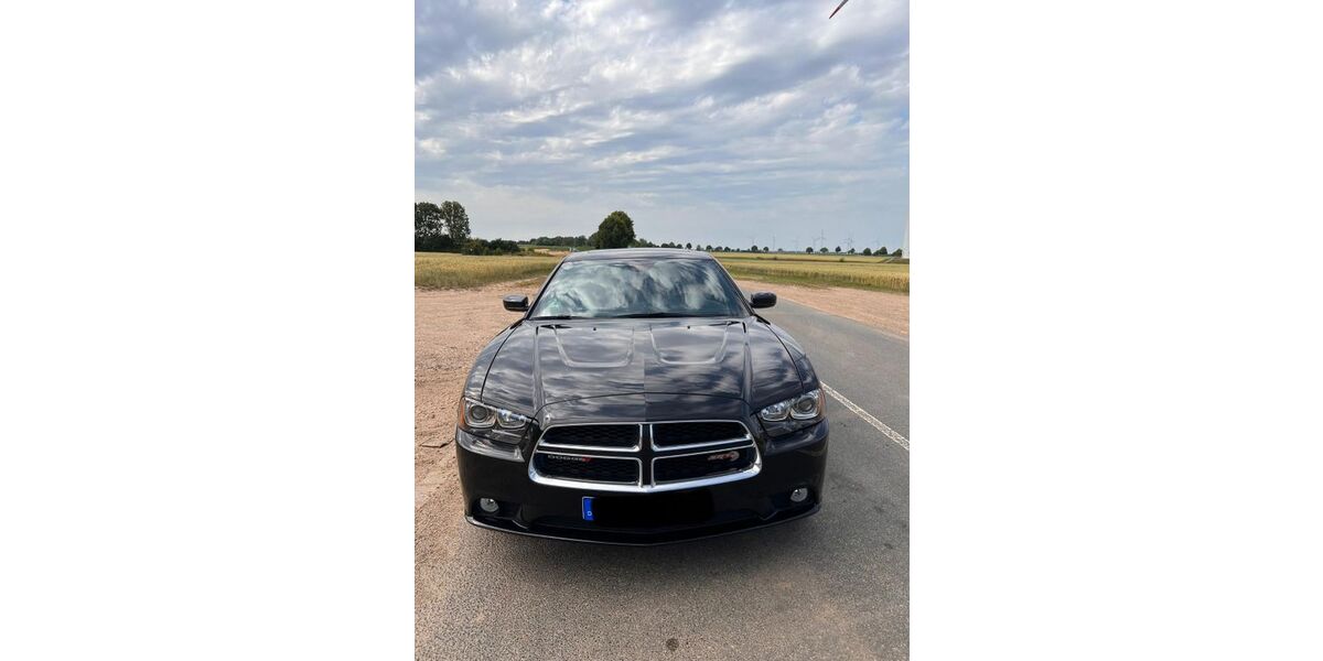 Dodge Charger 47.000 km 22.900 &euro; Jülich 52428